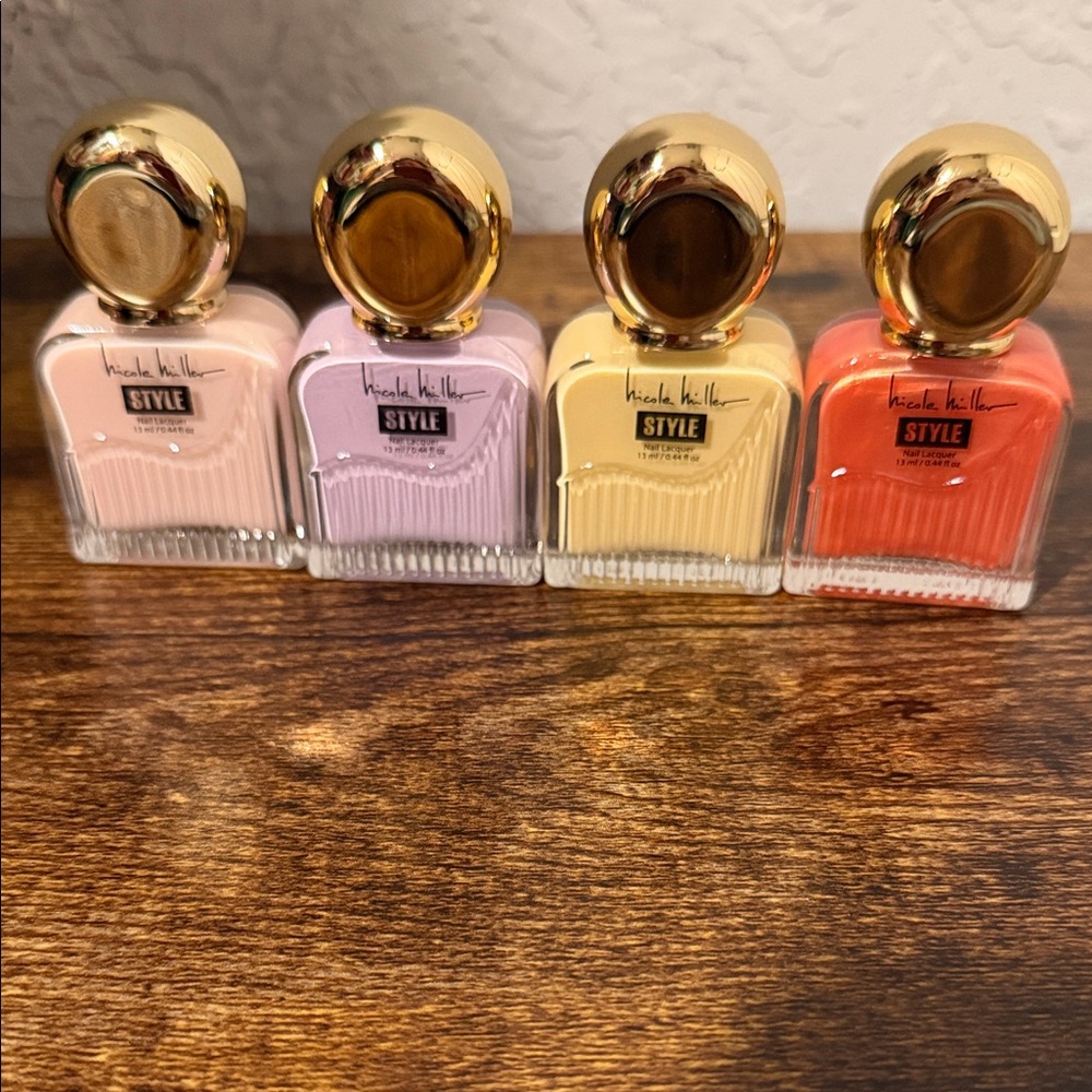 Nicole Miller Style Nail Polish Set - Soft Pink, Lavender, Creamy Yellow, Coral